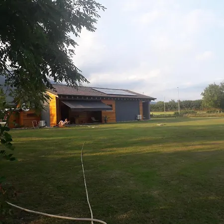 Casa Nicole 2